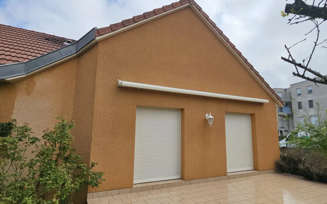 Nettoyage et traitement de façade à Quetigny (Côte‑d’Or)